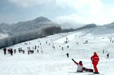 约吧｜下雪天除了炸鸡配啤酒滑雪和温泉也不错哦！